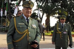 قايد صالح يواصل لليوم الرابع زيارة العمل والتفتيش إلى الناحية العسكرية الثالثة