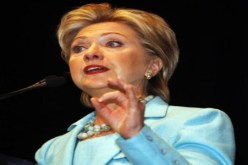 كلينتون: واشنطن واثقة من قدرة أوروبا على تجاوز أزمتها