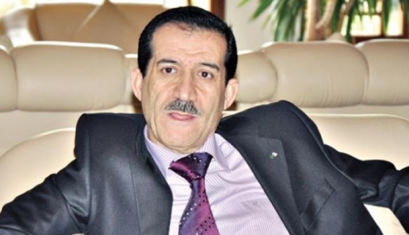 غول يرفع شعار أعرف بلادك يا المسؤول عن السياحة