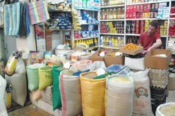 تسخير أكثر من 27 ألف تاجر لضمان المداومة يومي عيد الفطر