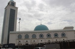 بالفيديو  أول صلاة جمعة في المسجد الكبير العلامة عبد الحميد بن باديس بوهران