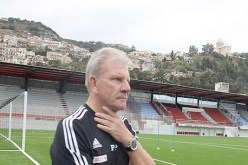 بول بوت يغادر إتحاد العاصمة رسميا بعد مباراة الزمالك وعادل عمروش مرشح لخلافته