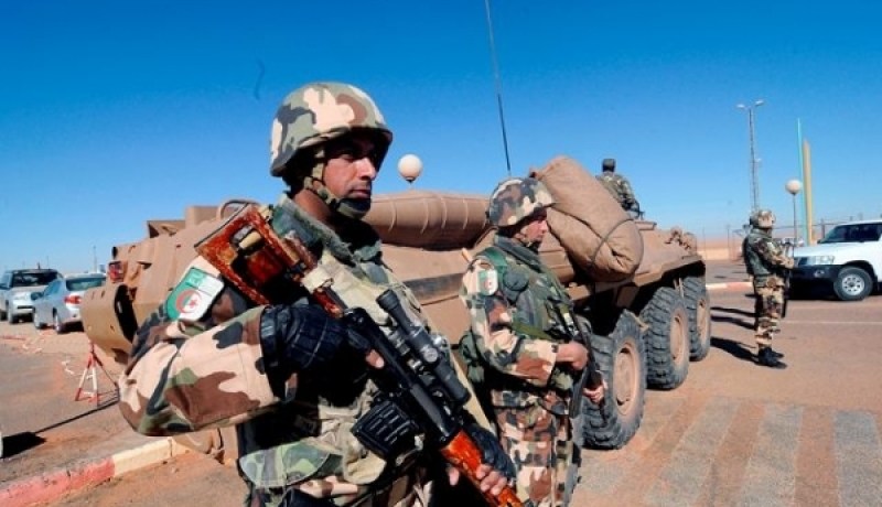 توقيف مهربين ومهاجرين غير شرعيين في الجنوب