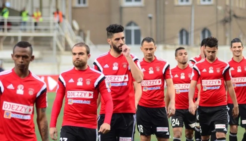 سوسطارة للاحتفال باللقب السابع و«لازمو» في مباراة شكلية