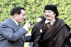 طرابلس تطالب القاهرة بالسماح بدخول مواطنين ليبيين الى مصر