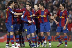 الجماهير الاسبانية ترشح البارصا للتتويج باللقب