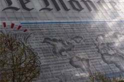 ساهمت في إبراز أسماء لامعة في السينما العالمية : جريدة “لومند” تعرض مجلة “كاييه دو سينما” للبيع