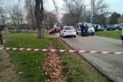 بالفيديو.. رجل يحاول بسيارته دهس عسكري يطلق عليه النار ويصيبه في جنوب فرنسا