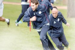 ‮‬الخضر ‬سيتربصون بمركز‮ ''‬توني‮'' ‬في‮ ‬الألب الفرنسية‮.. ‬وسعدان انبهر به