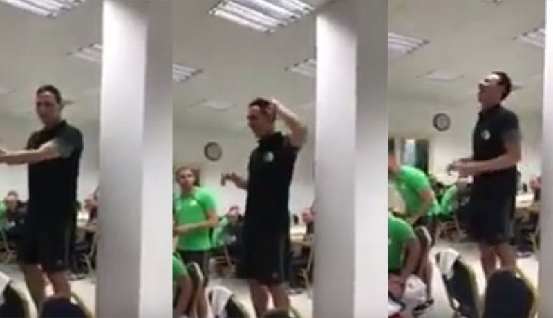 بالفيديو.. لاعبو الخضر يتفاعلون مع رقصة “ماكارينا” للمحضر البدني