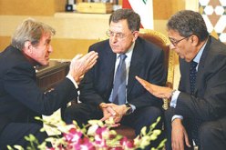 طبخة بين عمرو موسى والترويكا الاوربية واللبنانيين الى ما بعد انابوليس