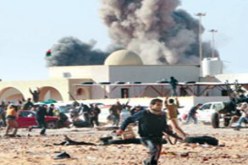 مقتل 11 شخصا في قصف لكتائب القذافي على مصراتة