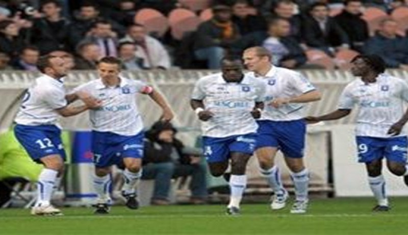 ليل حامل اللقب يخرج من كأس فرنسا لكرة القدم