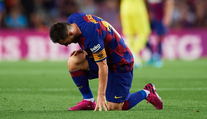 “ميسي” يزيد من متاعب “برشلونة”