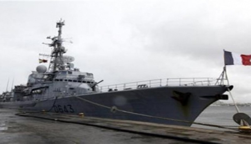 وصول سفينتين حربيتين فرنسيتين الى ليبيا