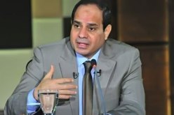 السيسي يقبل استقالة حكومة محلب ويكلفها بتسيير الأعمال