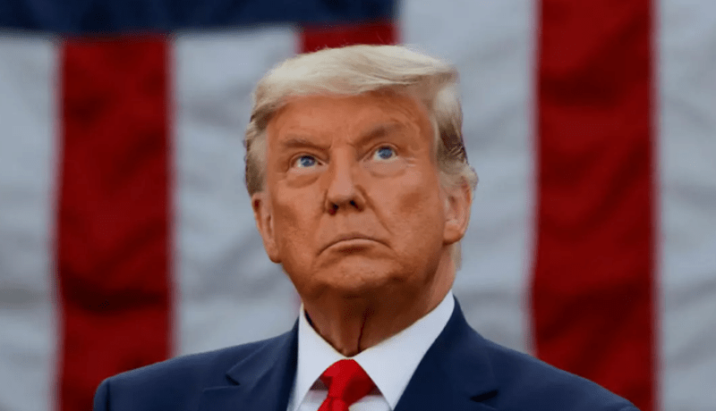 ترامب يعلن إعتماد لقاح فايزر وبداية التطعيم: كورونا سينتهي هنا