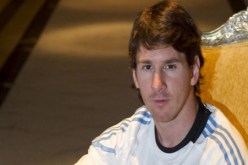 ميسي يشيد بالريال و ينوي بالبقاء مع البرصا