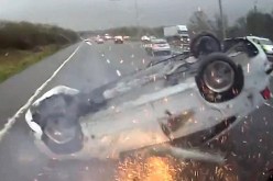 بالصور نجاة رضيع من حادث مرور بأعجوبة