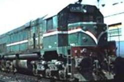 قطار‮ ‬يقتل امرأة أمام أبنائها الثلاثة وزوجها الشرطي‮ ‬في‮ ‬سكيكدة‮!‬