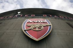 أرسنال يجدد عقود 5 من لاعبيه الشباب