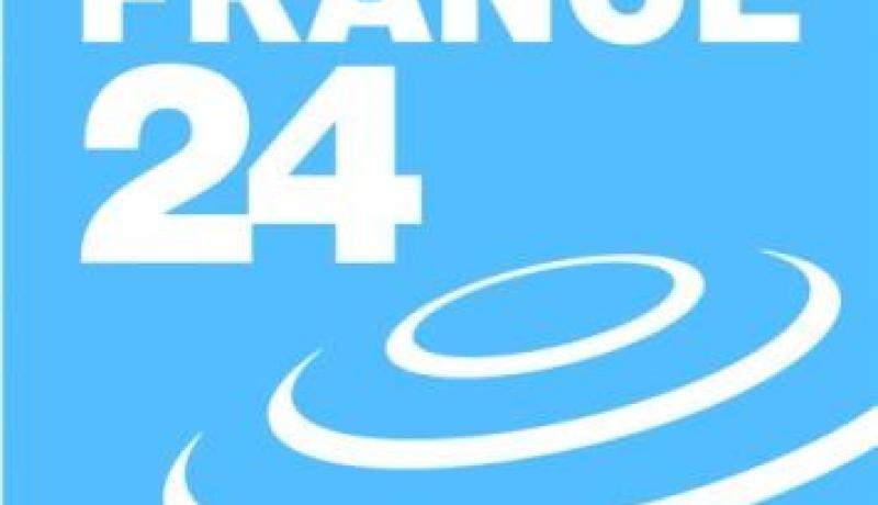 تغريم قناة‮ ''‬فرانس ‮42'' ‬بسبب إشاعات حول خيانة كارلا لساركوزي