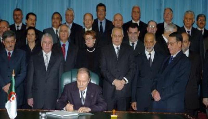 الحكومة ملزمة برعاية الفريق الوطني وتسهيل تنقل المناصرين إلى أنغولا وجنوب إفريقيا