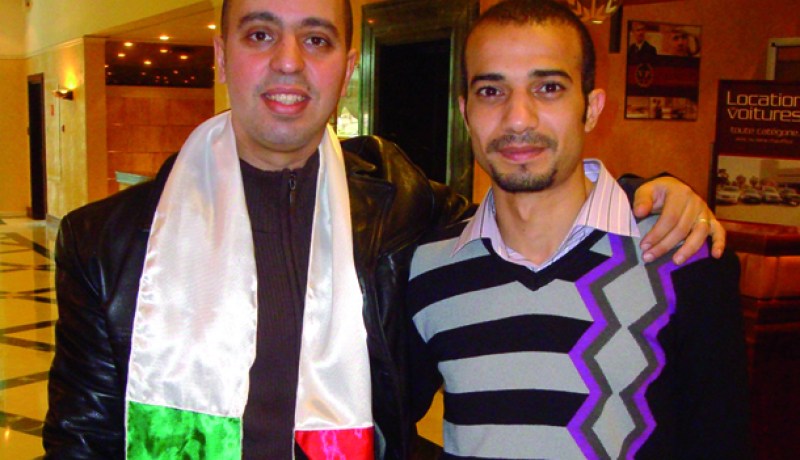 لطفي‮ ‬دوبل كانو‮ ‬يُلغي‮ ‬مشاركته في‮ ''‬عيد الثورة التونسية‮'' ‬احتجاجا علـى بقـاء نظـام بــــن علــــي‮ ‬في‮ ‬السلطــة‮‬