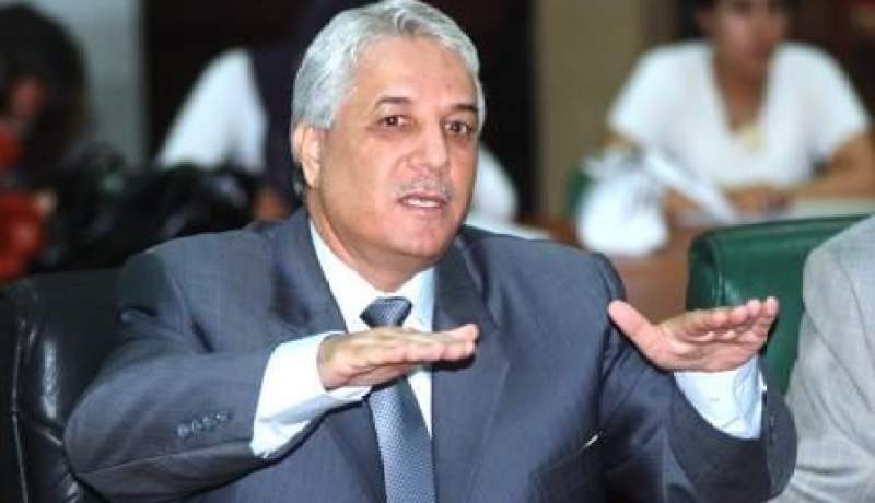 أسبوعان للحصول على ورقة