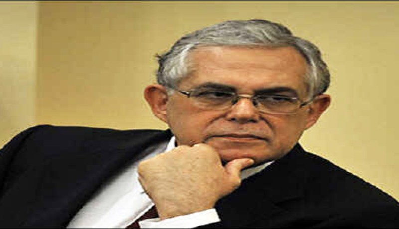 رئيس الحكومة اليونانية يحذر من فوضى الإفلاس