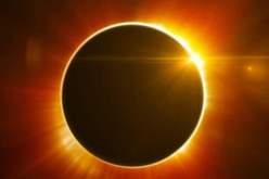 بداية أكبر خسوف كلي للقمر والذي سيمتد لـ 103 دقيقة 