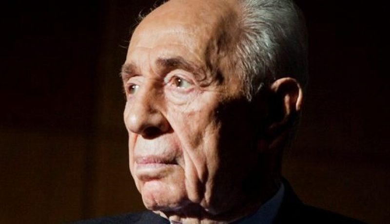 وفاة رئيس الكيان الصهيوني السابق شمعون بيريز عن عمر ناهز 93 عاما