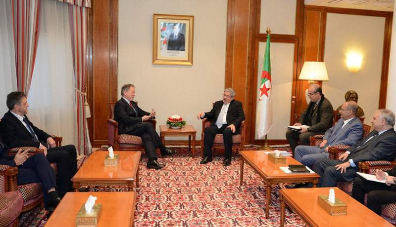 أويحيى يستقبل المدير التنفيذي للبرنامج العالمي للتغذية