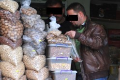 ‮‬شكاير الملايير وسط أحياء الفقر والقصدير