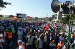 إصابة عشرات الفلسطينيين برصاص الاحتلال خلال مسيرة فلسطينية في القدس