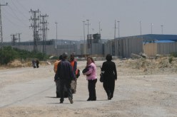 فتح معبر  كرم أبو سالم  بين غزة وإسرائيل الثلاثاء