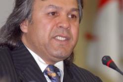 ماجر ''مهمتي هي إفادة بلدي… والسياسة لن تبعدني عن الرياضة''