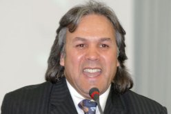 ‮''‬قررت عدم الحديث عن‮ ''‬الخضر‮'' ‬لأن تصريحاتي‮ ‬لا تعجب البعض وتؤول لـ‮''‬التخلاط‮''‬