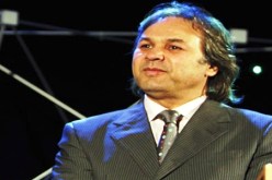 ماجر‮ ‬يُكرَّم هذا الإثنين من قبل‮ ‬غولدن فوت ‬في‮ ‬مونتي‮ ‬كارلو‮