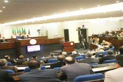 البرلمان سيصوت على مشروع قانون الولاية الأربعاء القادم