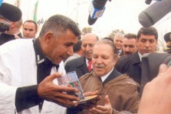 غنيت للرئيس قبل الساسة وهناك من يريد تحطيمي