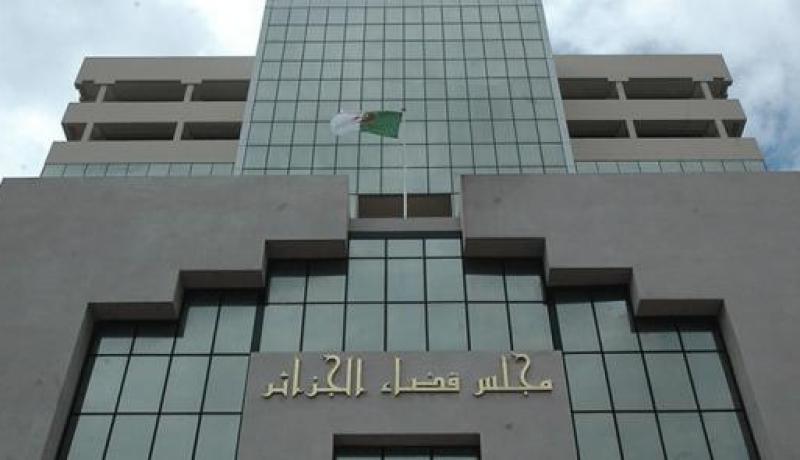 تأجيل محاكمة 48 ارهابي الى جانفي المقبل