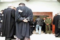 عام حبس غير نافذ لرئيس مخزن إتصالات الجزائر في قضية سرقة