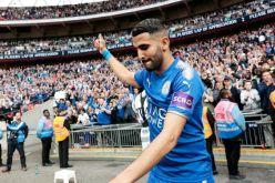 بالصور.. هكذا ودّع محرز جماهير “ليستر”