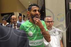 محرز يتصدر طابور المُبعدين عن رحلة الكاميرون