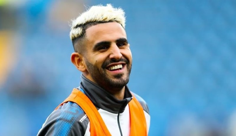 محرز يواصل الغياب عن تدريبات ليستر ويؤكد قُربه من مانشستر سيتي