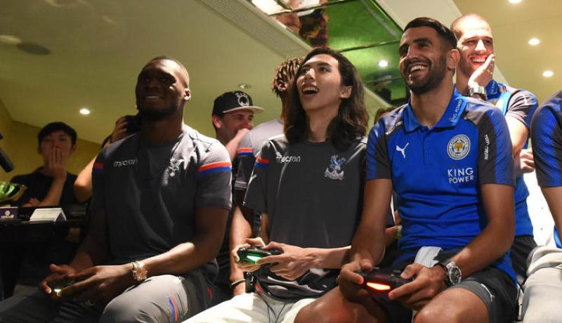 بالفيديو – محرز يفوز على نجوم “البريميرليغ” ويتوج بطلا للفيفا 2018 !