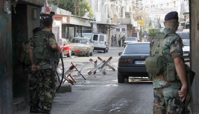 لبنان : قتيل وخمسة جرحى في إشتباك داخل مخيم عين الحلوة للاجئين الفلسطينيين