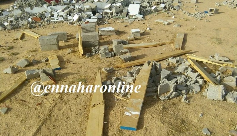 مهربون يهاجمون عائلة فلاح.. يخرّبون منزله ويعتدون على أبنائه في تبسة