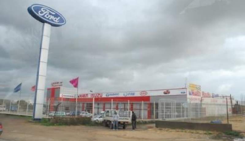 محتالة تنصب على شركة ''آلسيكوم'' للسيارات وتجني الملايير